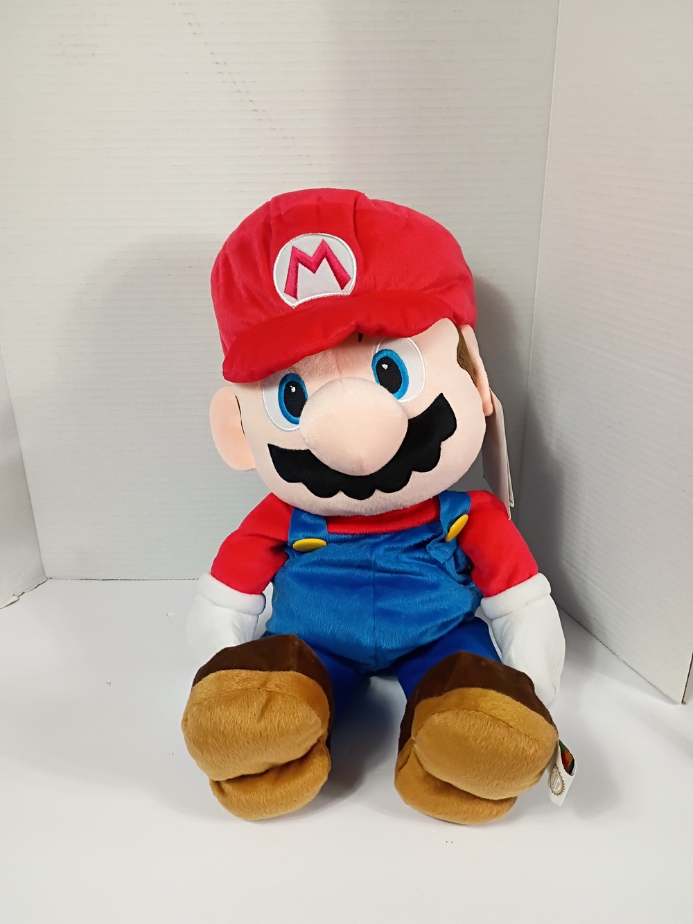 Super Mario Kids Bedding Super Soft Plush Cuddle Pillow Buddy 22"